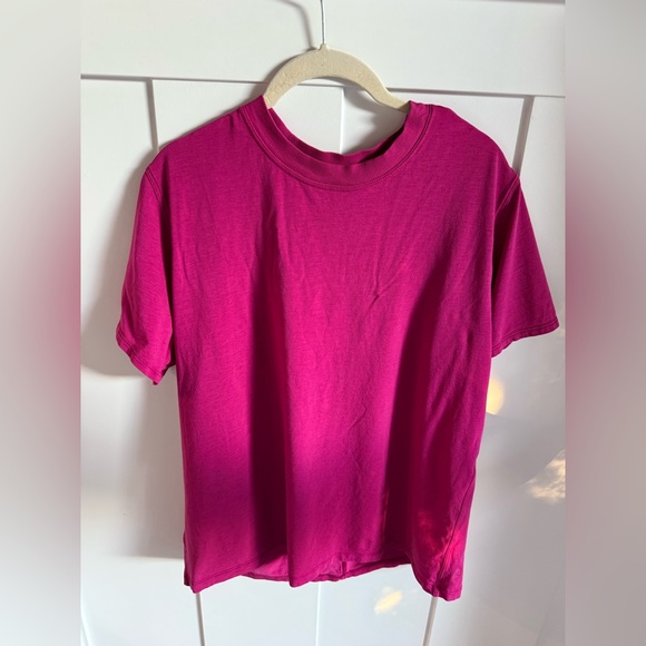 Lululemon All Yours Boyfriend Tee Raspberry - Picture 2 of 10